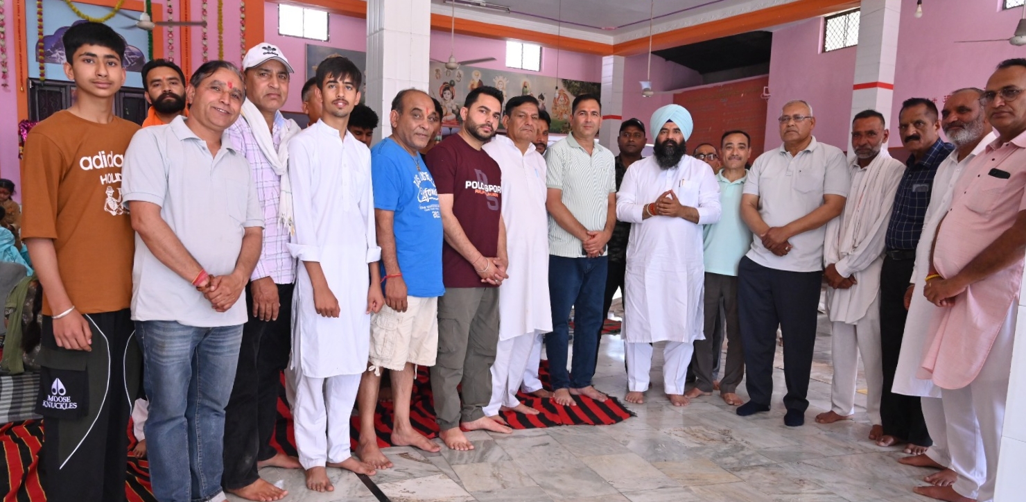 Deputy Speaker Punjab Vidhan Sabha laid the foundation stone for the construction of the main gate and wall of Kali Mata Temple.